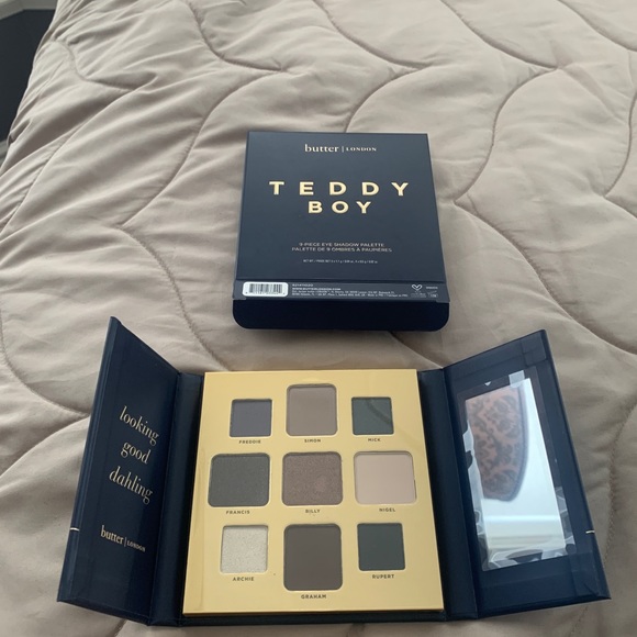 Teddy boy 9 piece eyeshadow kit BRAND new - Picture 4 of 5